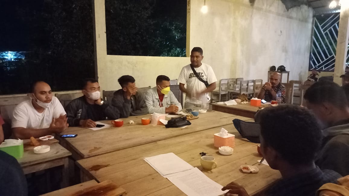 Simpatisan Jeriko Gandeng Aktivis Mahasiswa NTT Diskusi Praktek Buruk Demokrasi