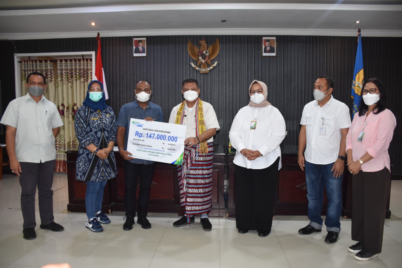 Ahli Waris Terima Santunan BPJS Kesehatan, Ini Pesan Sekda