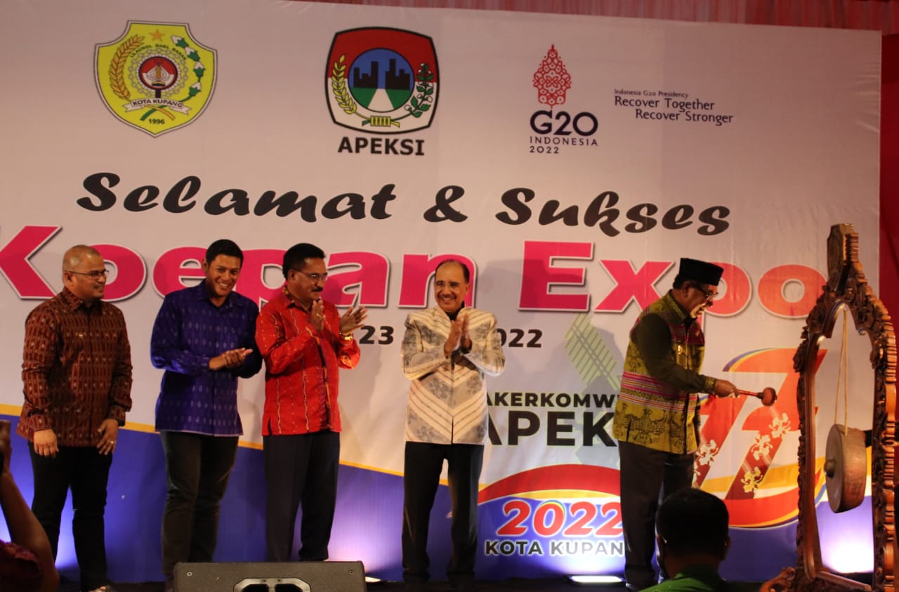 Pembukaan Koepan Expo dan RAKERKOMWIl IV APEKSK ke-17 kota Kupang 2022