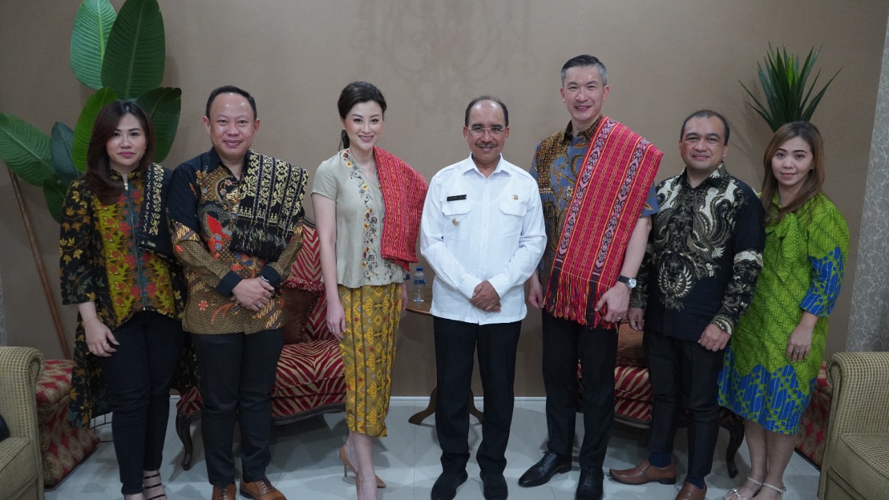 Pastor Philip Mantofa Dukung Jeriko Bantu Warga Kurang Mampu