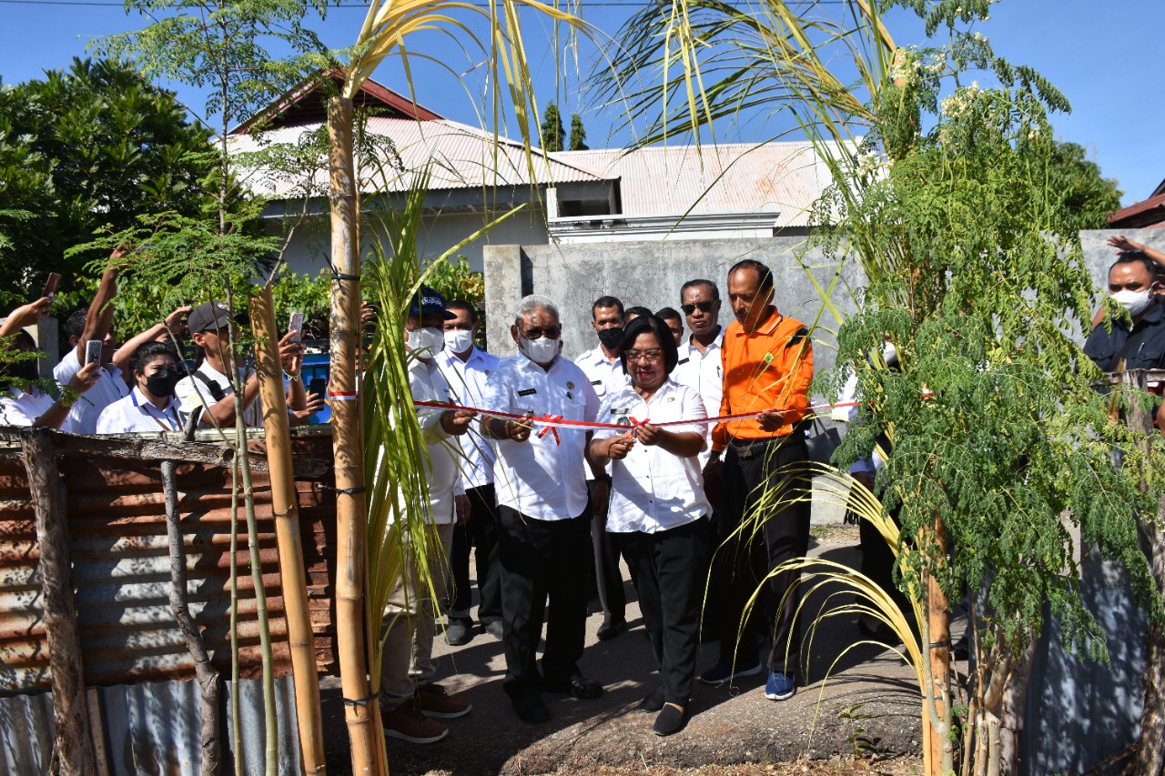 Wawali Launching Kampung Sadar Inflasi di Kelurahan Kayu Putih