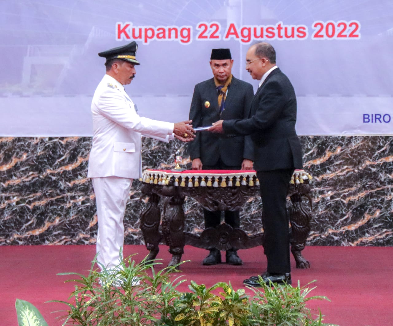 Gubernur NTT Lantik Penjabat Wali Kota Kupang