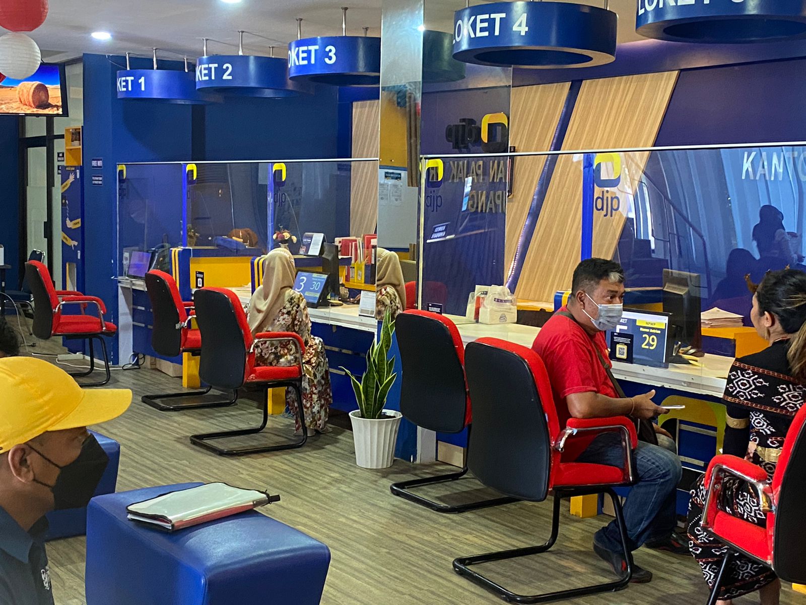 KPP Pratama Kupang Raih Predikat Sangat Baik Dalam Survei Kepuasan Masyarakat periode Semester I