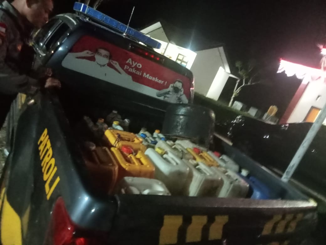 Polsek Kualin Amankan Sejumlah Miras dan Alat Masak Saat Lakukan Giat Operasi Penertiban