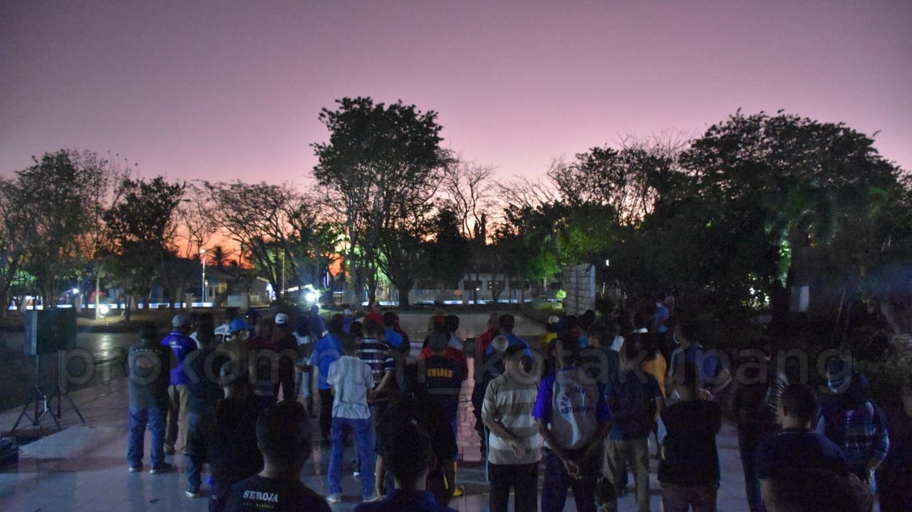 Sebelum Aksi Masuk Got, Penjabat Wali Kota Pimpin Apel Kekuatan Pukul 05.00 Pagi