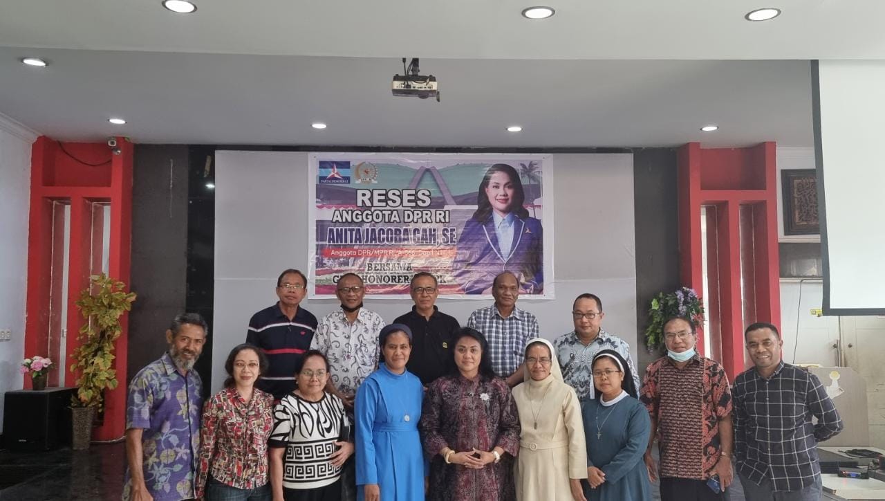 BMPS NTT: Empat Masalah Serius Yang Dihadapi Sekolah swasta NTT, Anita Gah, Siap Adu Nyali Dengan Kementrian Pendidikan