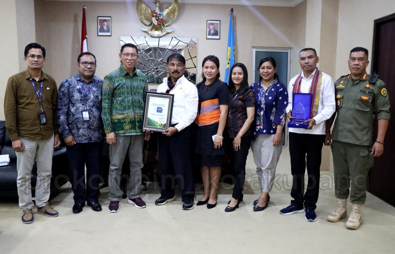 PEGADAIAN DUKUNG PROGRAM KEBERSIHAN PEMERINTAH KOTA KUPANG