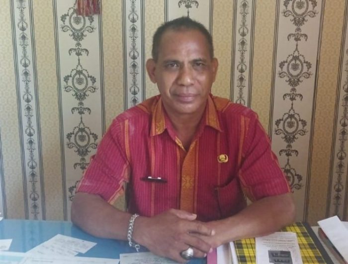 Lurah TDM : Kita Harus Melayani Masyarakat Dengan Penuh Hati