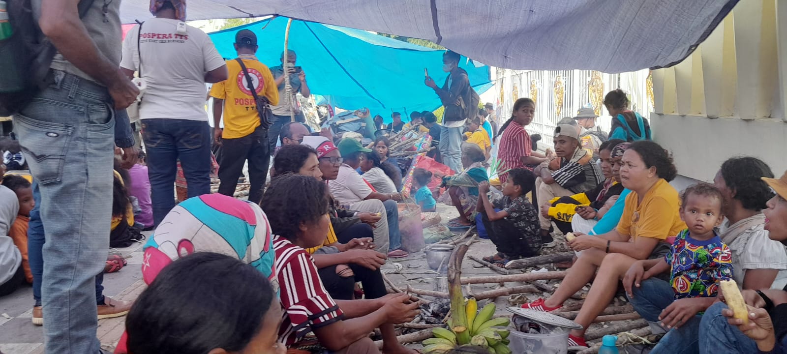 Geruduk Kantor Gubernur NTT, Massa Aksi Tuntut Pemprov Selesaikan Konflik Lahan Seluas 3.780 HA