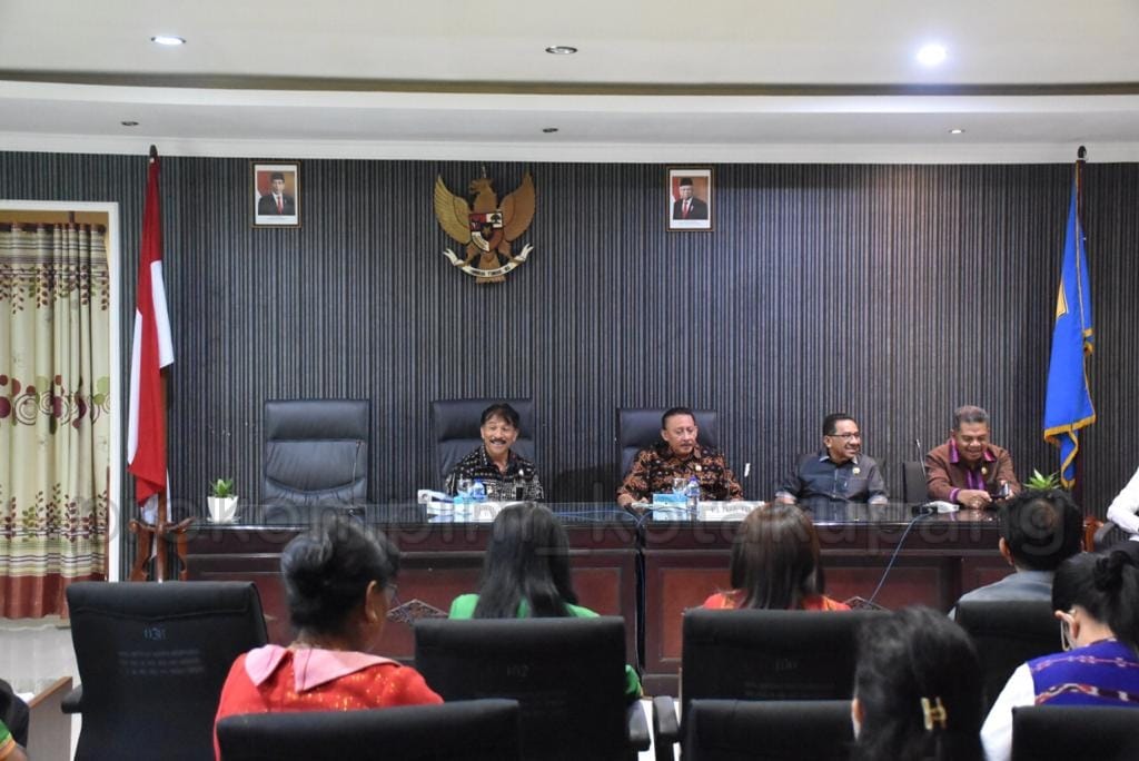 DPRD PROVINSI NTT SOSIALIASI PERDA TENTANG PUG DAN PENYANDANG DISABILITAS