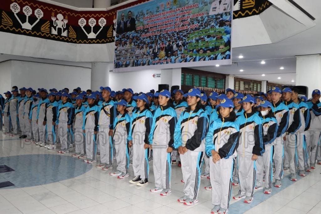 PENJABAT WALI KOTA MINTA ATLET PERAIH MEDALI JANGAN CEPAT PUAS