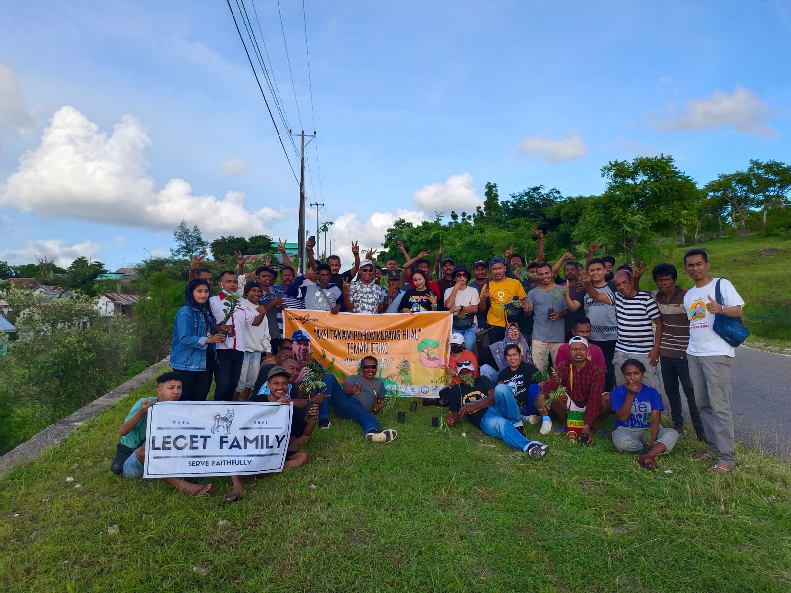 Syukuri HUT Jeriko, Relawan Jeriko Bersama Sejumlah Komunitas Gelar Tanam Pohon
