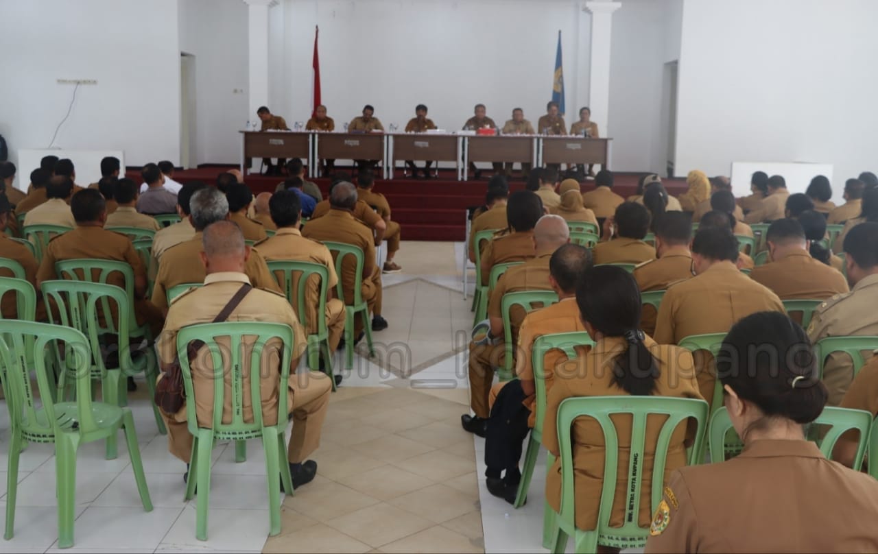 PJ Wali Kota Kupang: Sebagaimana Firman Menjadi Manusia, Datang Untuk Melayani Bukan Untuk Dilayani