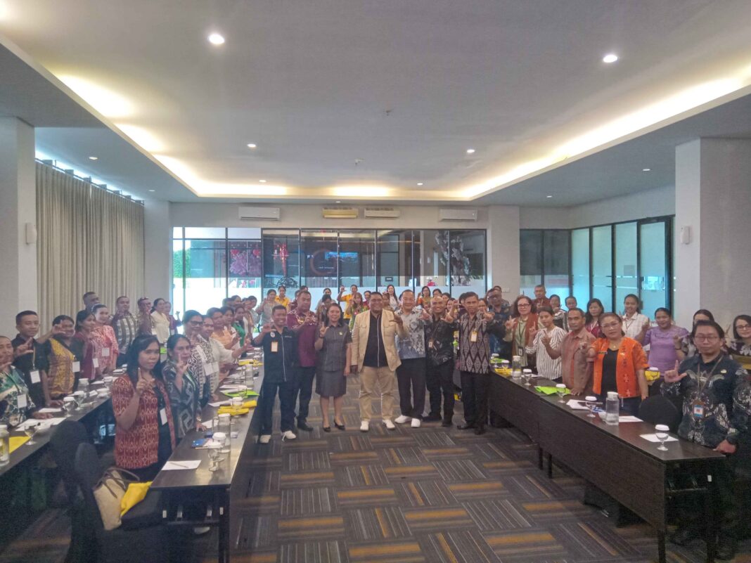 Ketua Sinode GMIT Sebut Workshop Pelatihan Literasi Bagi Guru Bagian Dari Mendukung Pemerintahanan Melki-Johni