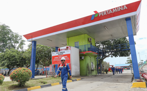 Mulai 1 Januari, Harga Pertamax Naik Jadi Rp12.500 per Liter