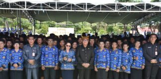 Sekda Kota Kupang Fahren Funay Ambil Sumpah 1.108 ASN PPPK Nakes dan Guru