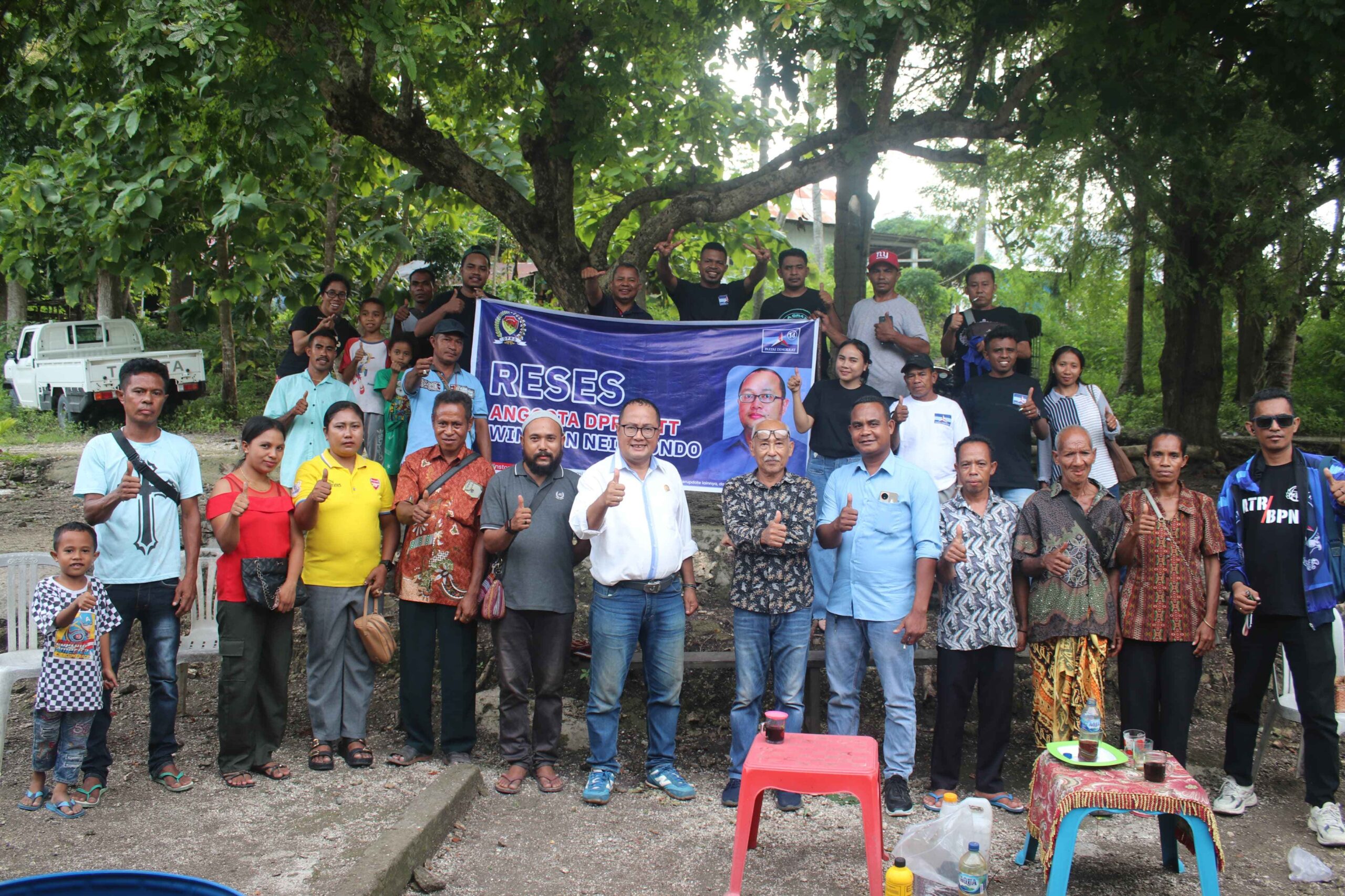 Reses Perdana di Kecamatan Amabi Oefeto Timur, Winston Rondo Perkuat Pemberdayaan Ekonomi Masyarakat Dari Sektor Pertanian 4 1000175281 11zon scaled