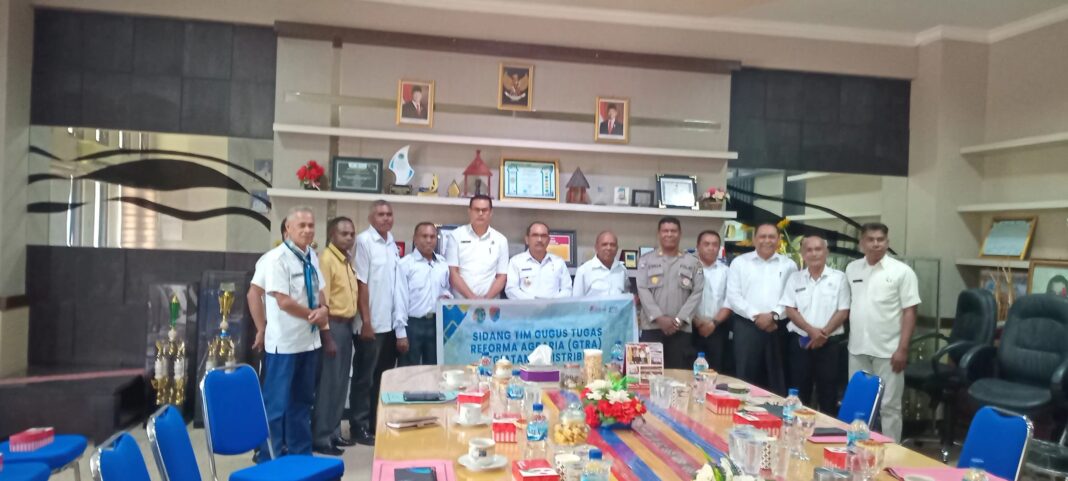 Bupati Alor Terima Laporan GTRA 300 Bidang Tanah Redistribusi Dan Dorong Reforma Agraria