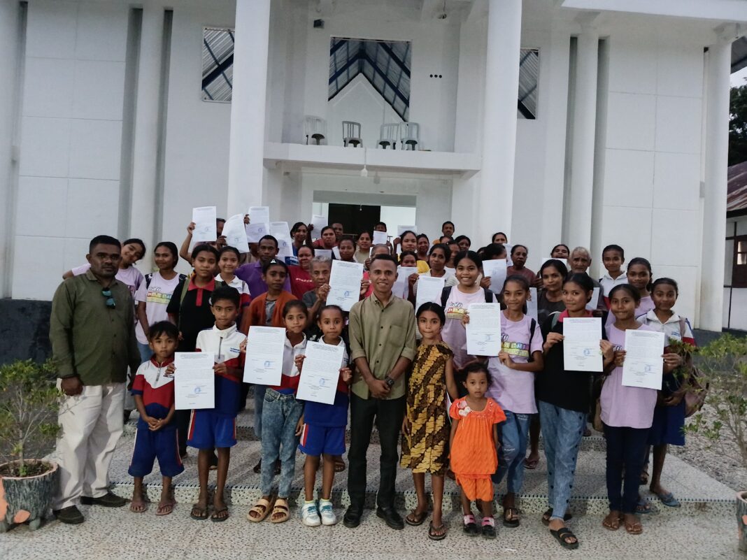 Lembaga JF Course Gelar Program Kursus Bahasa Inggris Di 12 Denominasi Gereja Dan Teken MOU Bersama 12 PPA Cluster Alor