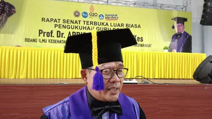 Prof. Apris Adu : Sosok Dekan Yang Berhasil Pimpin FKM Undana