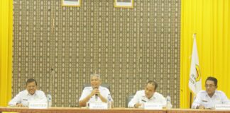 Wakil Bupati Thobias Uly Buka Rapat Optimalisasi Pelaksanaan Pengentasan Kemiskinan Ekstrem Kabupaten Sabu Raijua Tahun 2025