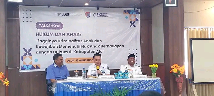 Gelar Talkshow Anak Dan Hukum Untuk Mencegah Kriminalitas Anak, Wakil Bupati Rocky Winaryo Tekankan Peran Orang Tua