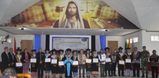 Dihadapan Ratusan Sarjana Baru Untrib Kalabahi, Rektor Universitas Oriental Timor Lorosae: Wisuda Bukan Akhir Dari Usaha, Tapi Awal Dari Sukses Yang Akan Datang