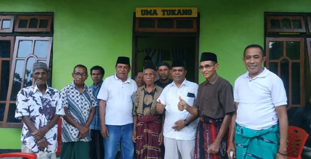 Pertahankan Tradisi, Anggota DPRD Alor Taufik Syahbudin Dan Warga Dulolong Hasan Djaku Akhiri Proses Hukum Melalui Pengadilan Adat Terkait Kecelakaan Lalulintas