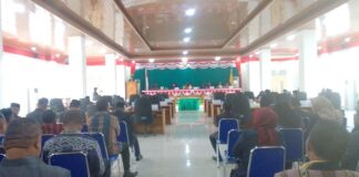 Gelar Rapat Paripurna, Nyaris Semua Anggota DPRD Alor Desak Pemerintah Batalkan SK Mutasi ASN Yang Dinilai Cacat Hukum
