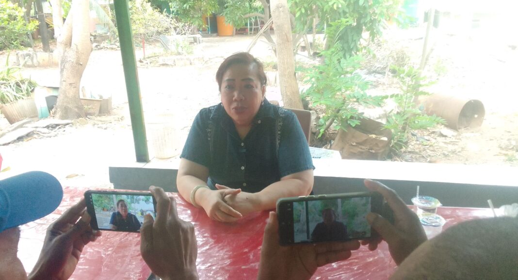 SK Mutasi 112 ASN Di Alor Dinilai Batal Demi Hukum, Mantan Ketua DPRD Enny Anggrek Minta Wabup Dan Sekda Berbesar Hati Untuk Batalkan