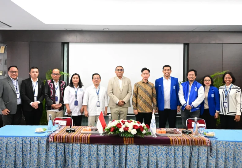 Pengurus DPP GAMKI Bersama Ketum PGI Berdiskusi Dengan Wapres Gibran Rakabuming Raka Terkait Persoalan Intoleransi Yang Marak Terjadi di Indonesia