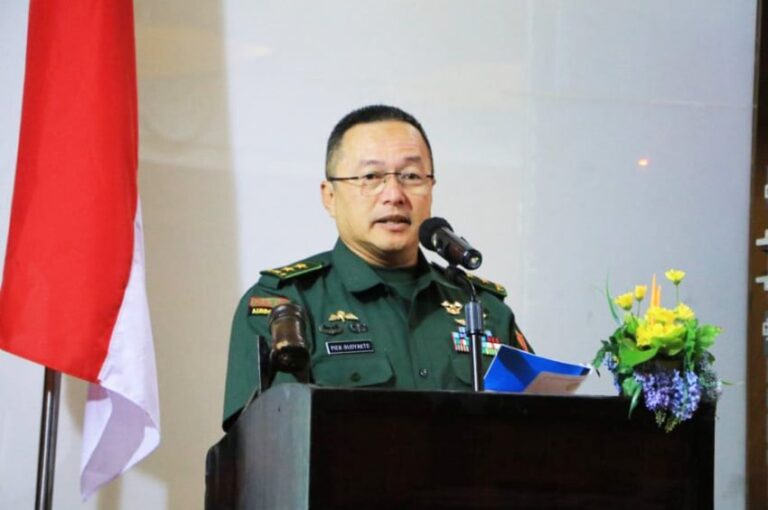 profil mayjen piek budyakto jebolan akmil 1991 yang kini jabat dirjen pothan kemhan cey