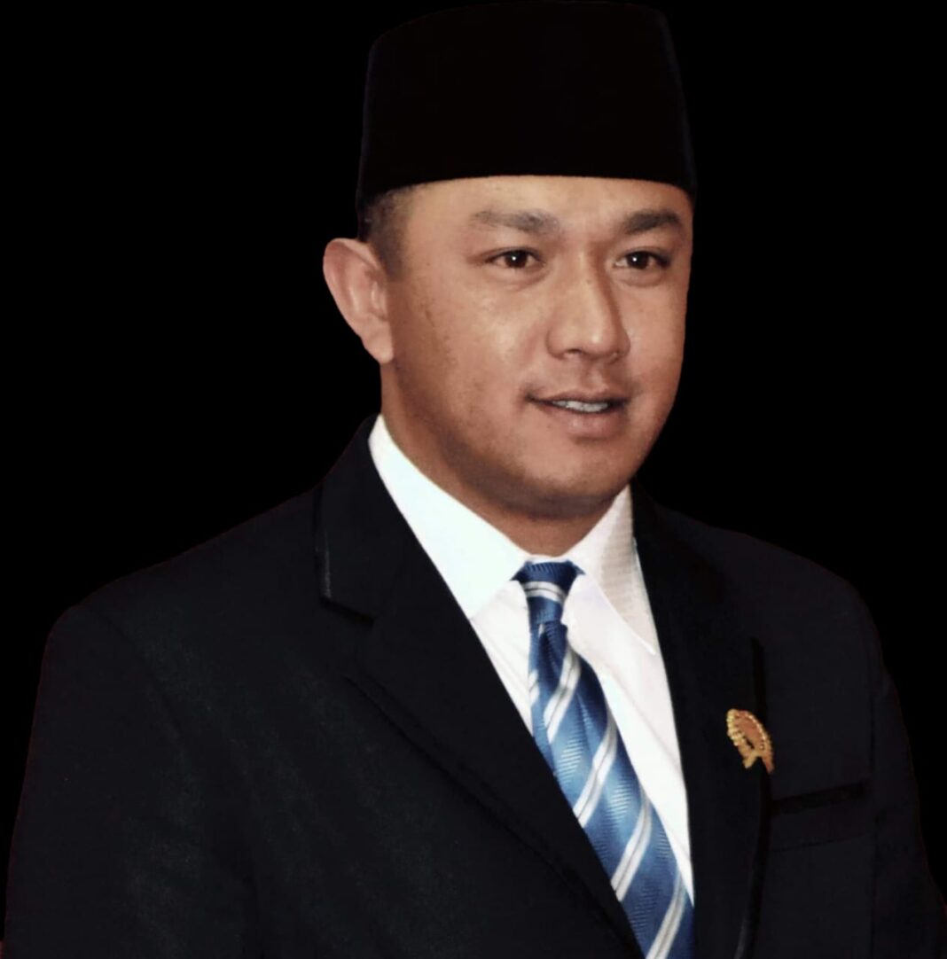 Politisi Jefri Un Banunaek: Nominal Tunjangan Transportasi dan Perumahan DPRD Sudah Sesuai Beban tugas dan Kondisi NTT sebagai Wilayah Kepulauan