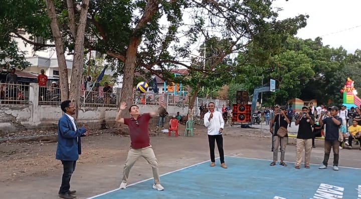 Wakil Bupati Alor Buka Turnamen Bola Volly GAMKI, Siapkan Anggaran Khusus dan Berharap Jadi Icon Olahraga di Alor, Senior GAMKI Obet Bolang Sampaikan Terimakasih Atas Dukungan Wabup