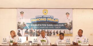 Wakil Bupati Thobias Uly Hadiri Kegiatan Rapat Lengkap Pamong Praja di Sabu Timur : Dorong Untuk Hadir Dalam Berbagai Situasi di Masyarakat