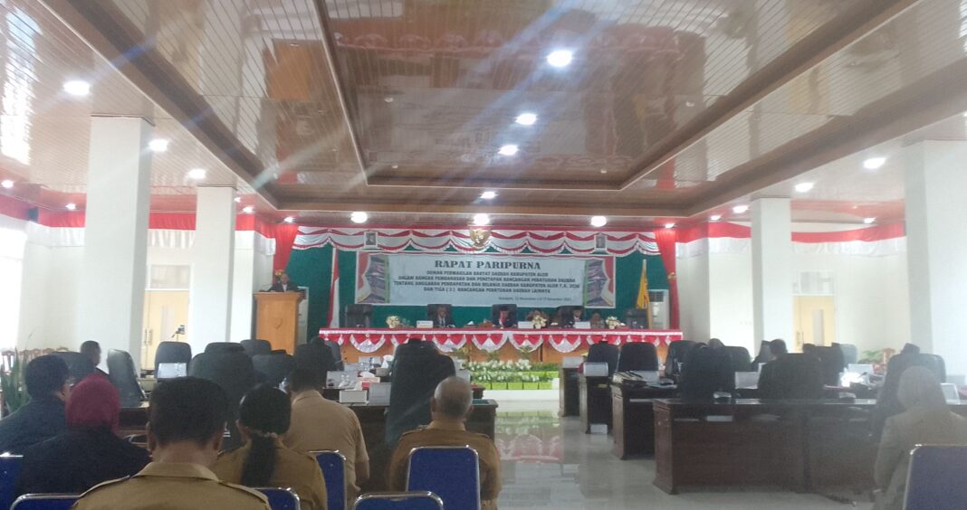 Anggota DPRD Gunawan Bala Minta Perhatian Pemerintah Untuk Puskesmas Kayang Butuh Ambulance untuk Rujuk Pasien dan Beasiswa Kedokteran Bagi Anak Anak di Alor Pantar