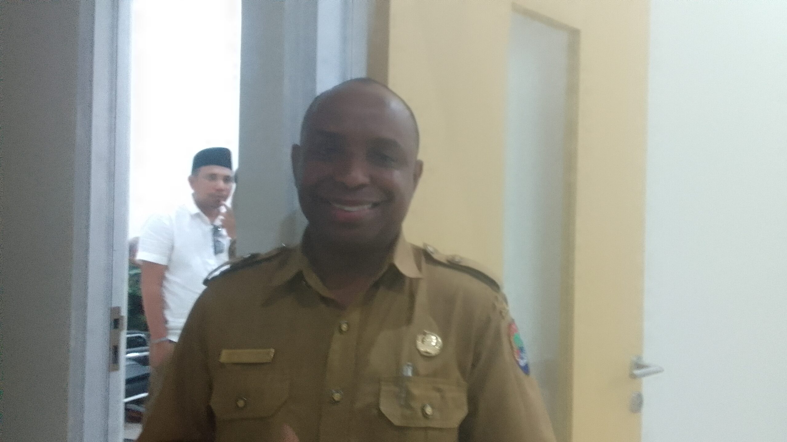 IRDA Alor Sudah Turunkan Tim Auditor, Periksa Masalah Pekerjaan Fisik di SD GMIT Tamakh dan SD Negeri Mauta, Khusus Pekerjaan di SMP Beangonong, Abrasi Pantai dan Kubus Penahan Ombak Desa Kayang Tim Segera Diturunkan Hari Rabu 4 IMG 20260202 174925 scaled