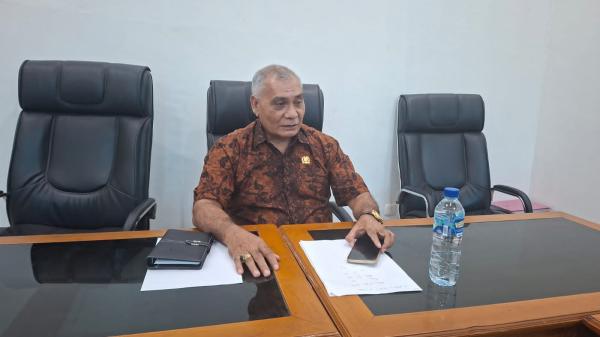 6c2a4 dprd alor desak pemerintah segera usul 3 calon sekda ke pemprop ntt 1